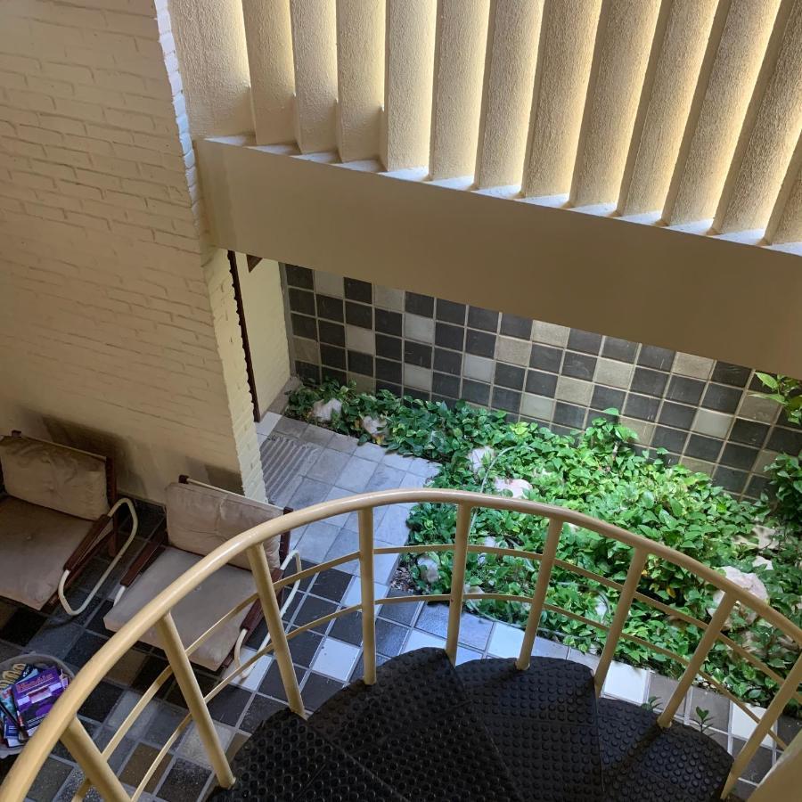 Manaira Hostel โจเอาเปสโซอา ภายนอก รูปภาพ